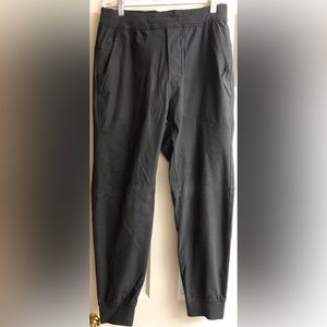 Lululemon ABC Jogger *Shorter 28"